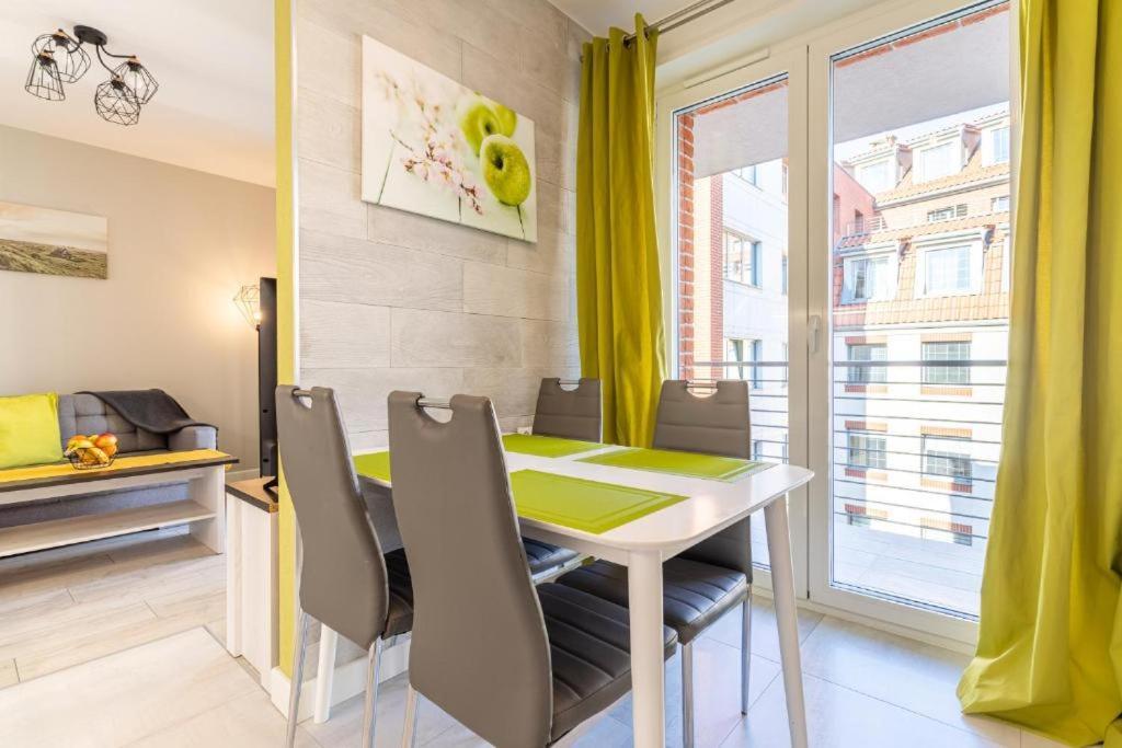 Apartament Z Tarasem Old Town Gdansk Tartaczna 56 Екстер'єр фото